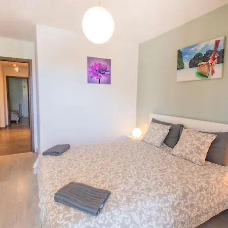 Duplex In Playa De Americas-center アパート プラヤ・デ・ラス・アメリカス